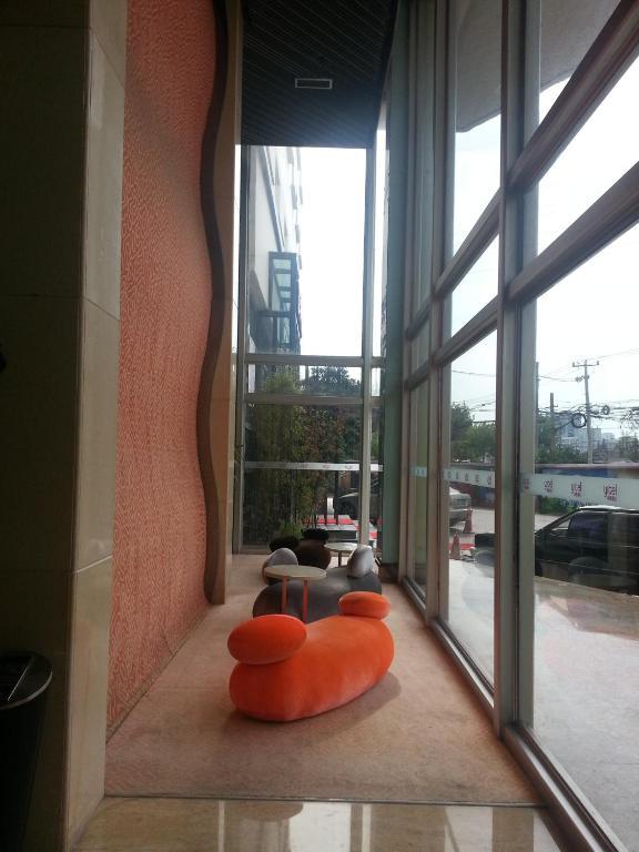 Yitel Xuhui Hotel 4*