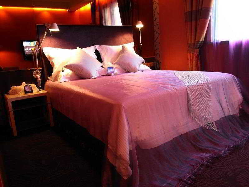 Yitel Xuhui Hotel 4*